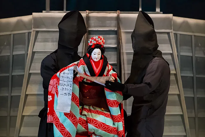 Bunraku puppet play