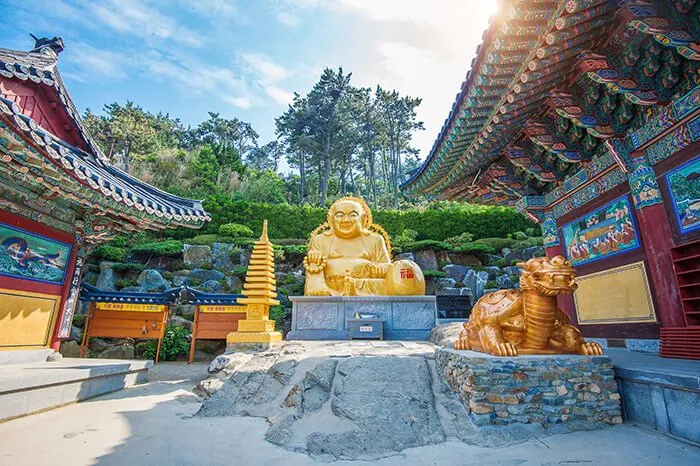 Haedong Yonggungsa Temple in Busan