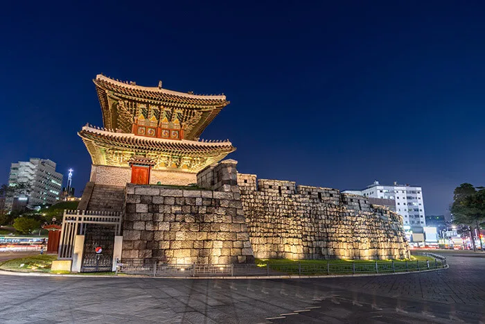 Heunginjimun Dongdaemun gate in Seoul