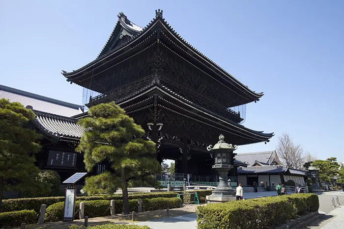 Higashi Honganji Temple