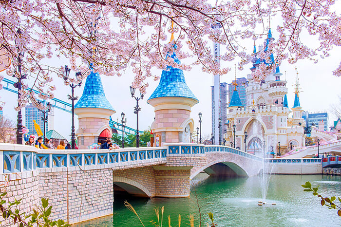 Lotte World amusement park