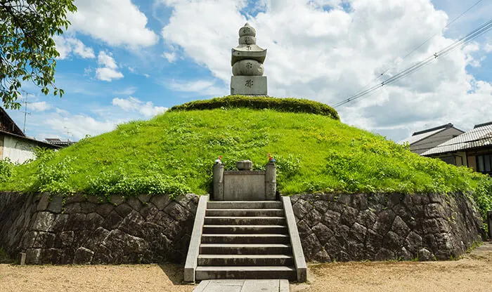 The Mimizuka Ear Tomb in Kyoto