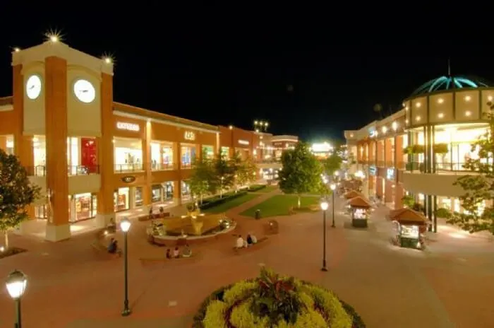 Short Pump Town Center