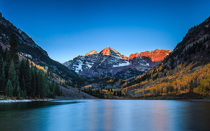 Sunrise at Maroon Bells, Colorado