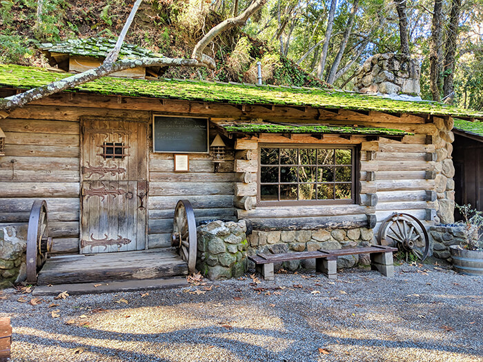 Cold Spring Tavern