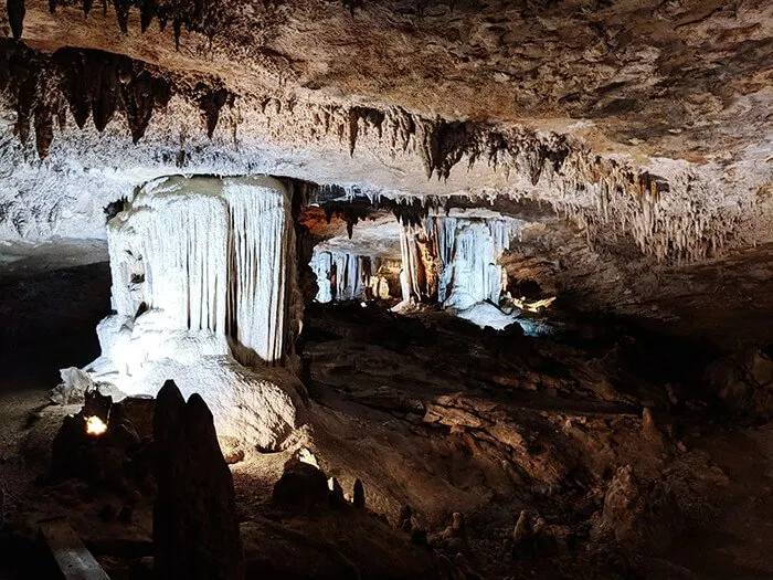 Fantastic Caverns