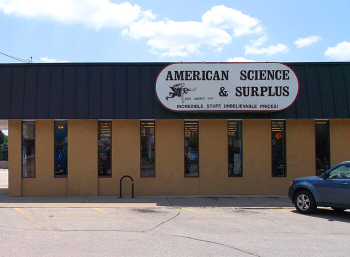 American Science & Surplus (Milwaukee)