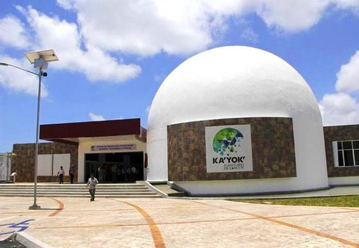 Planetario de Cancún