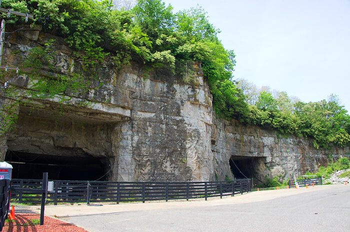 Louisville Mega Cavern