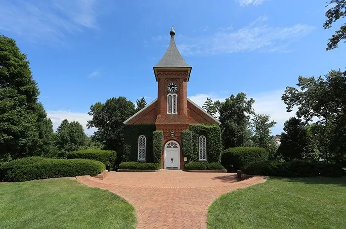 Lee Chapel