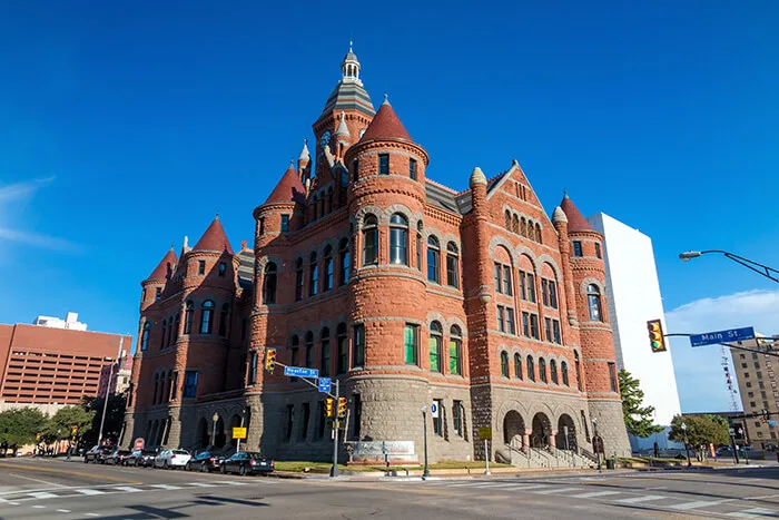 Dallas County Courthouse