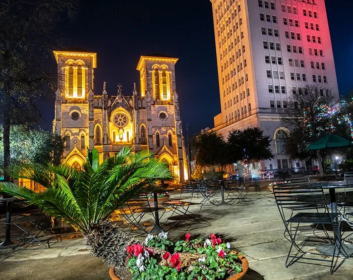 Main Plaza Cathedral Light Show