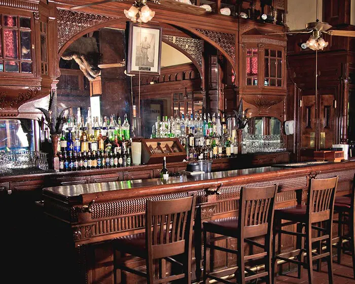 Menger Bar