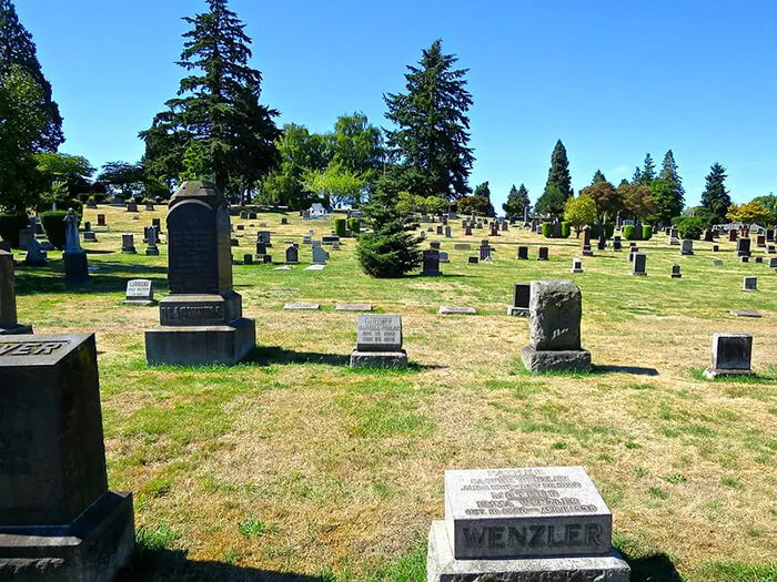 Lake View Cemetery