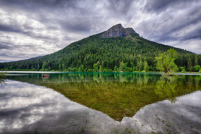 Rattlesnake Ledge