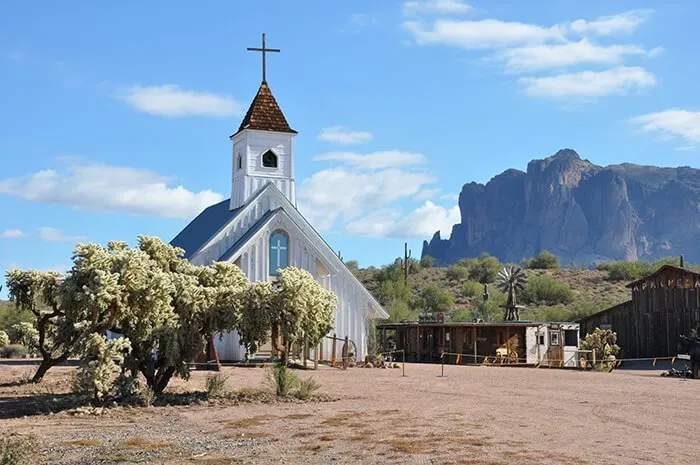 Superstition Mountain Museum