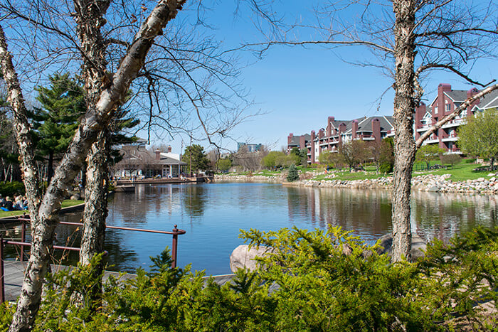 Centennial Lakes Park