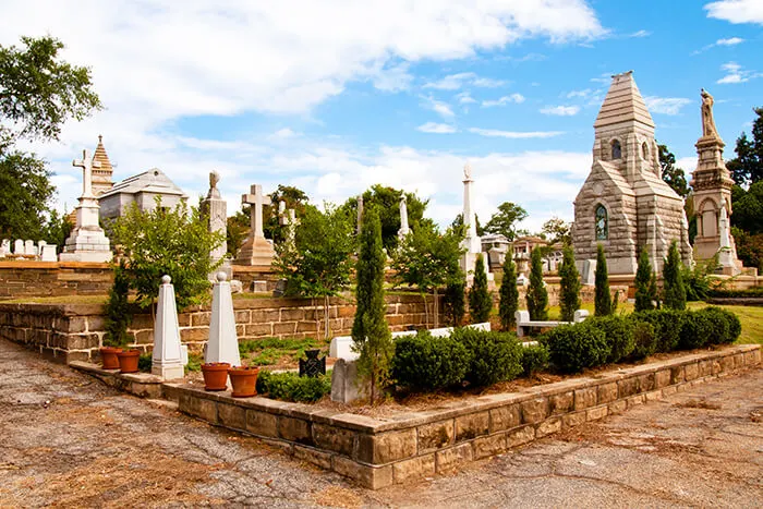 Oakland Cemetery