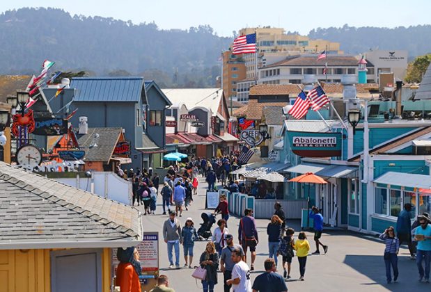 tourist attractions in monterey california