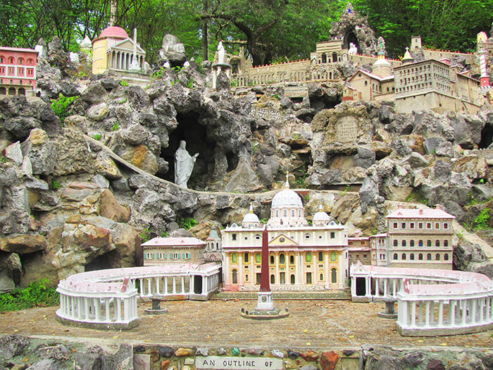 Ave Maria Grotto