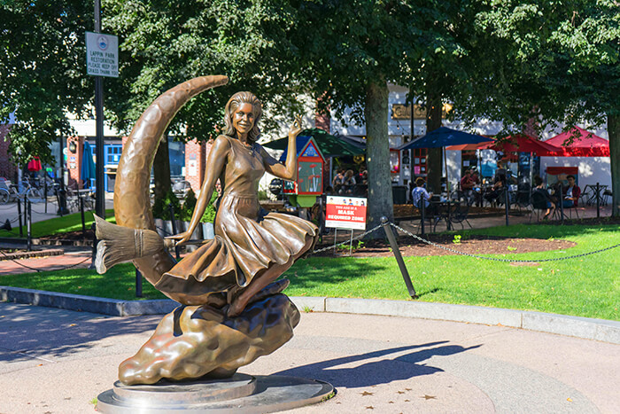 Elizabeth Montgomery Statue