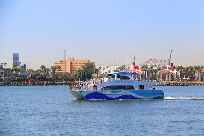 Harbor Breeze Cruises