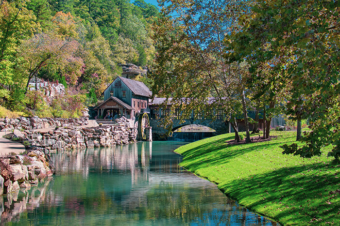 Dogwood Canyon Nature Park