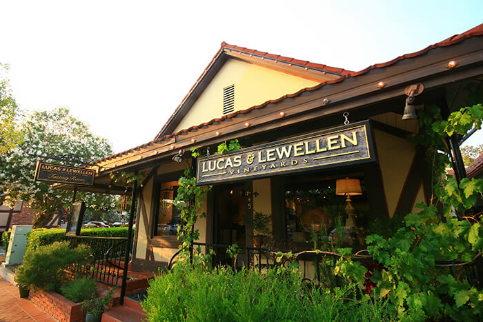 Lucas & Lewellen Vineyards