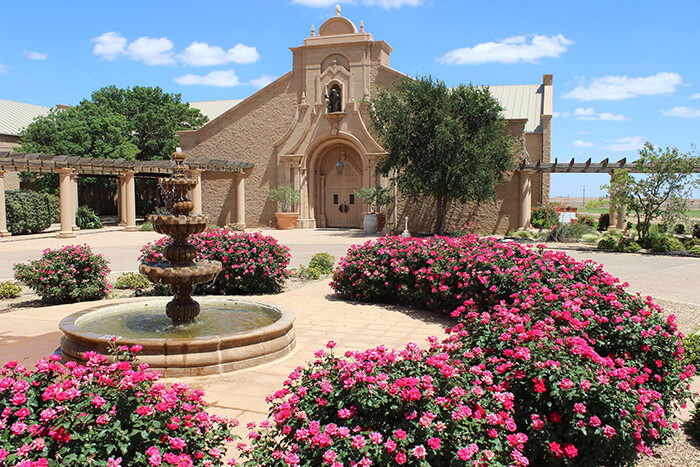 English Newsom Cellars at Caprock Winery