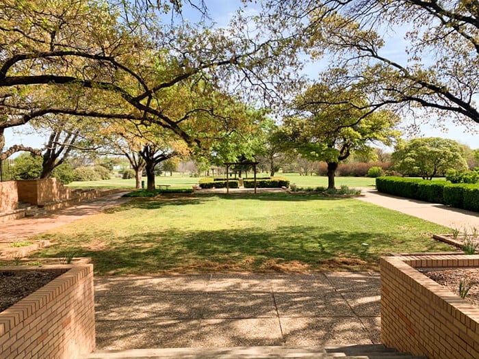 Lubbock Municipal Garden and Arts Center