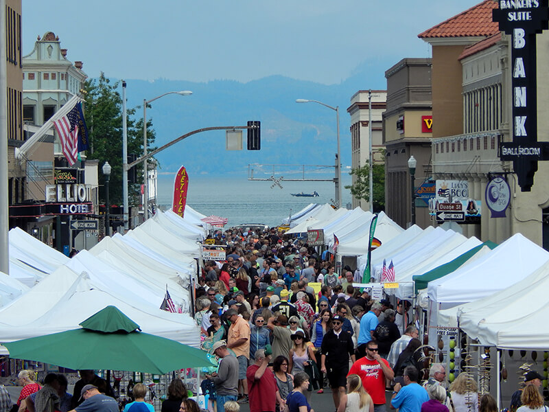 Astoria Sunday Market