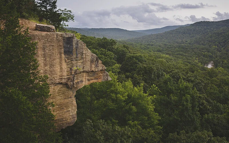 Devil’s Den State Park