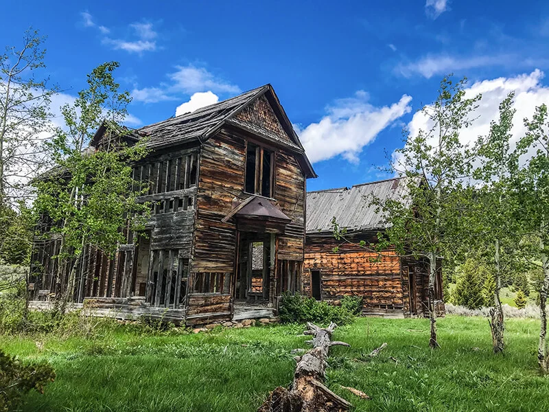 Castle Ghost Town