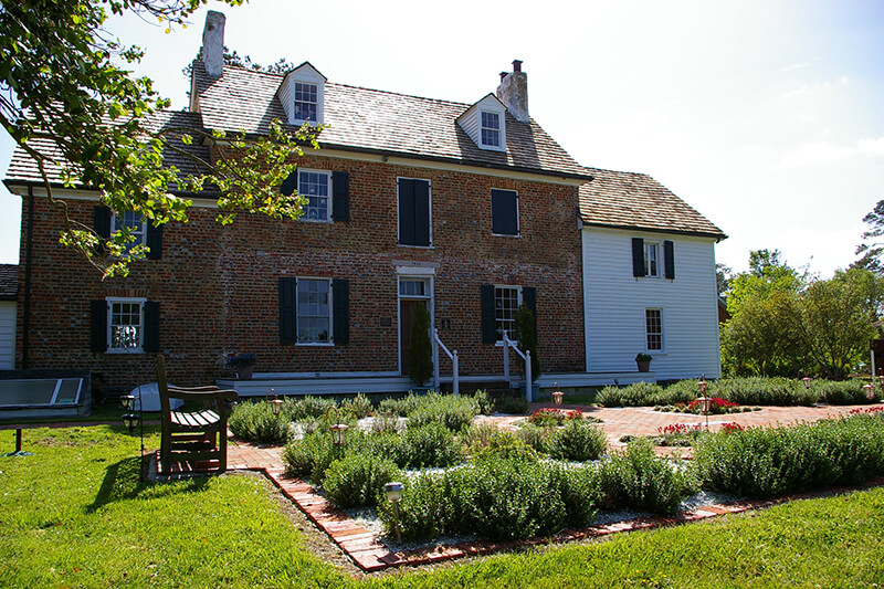 Ferry Plantation House