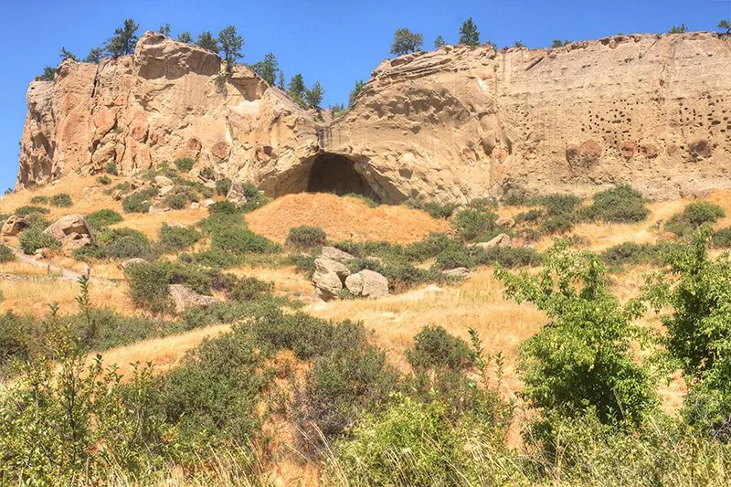 Pictograph Cave State Park