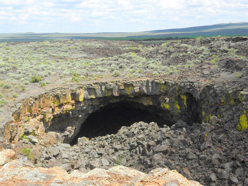 Shoshone Ice Caves