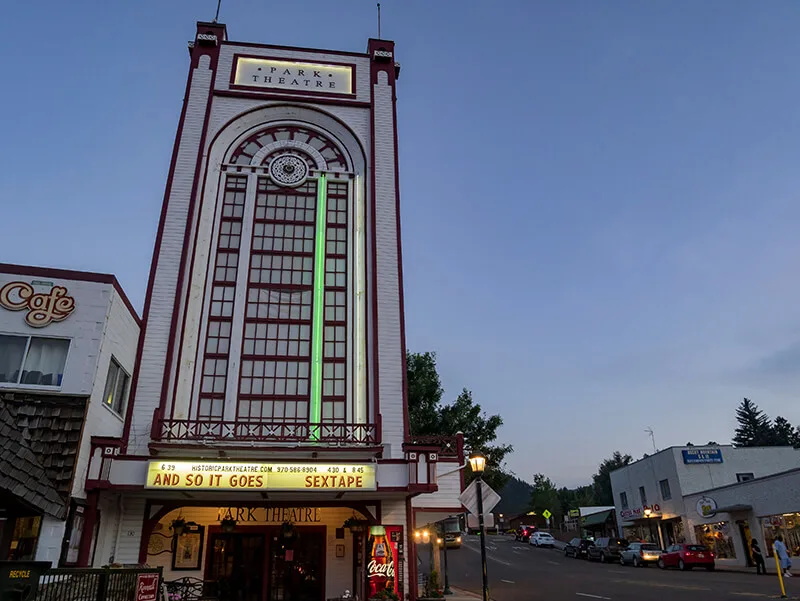 Historic Park Theater and Cafe
