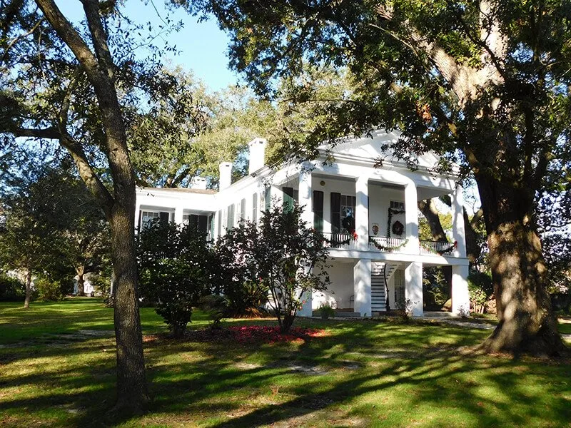 Oakleigh Garden Historic District