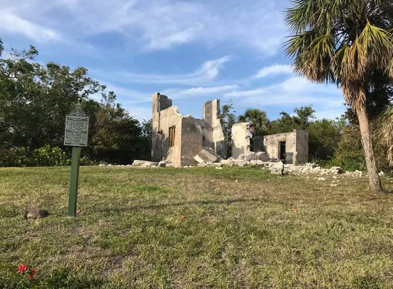 Captain Horr’s Pineapple Plantation