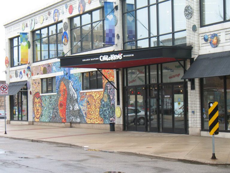 27 Best & Fun Things To Do In Grand Rapids (MI) Attractions & Activities