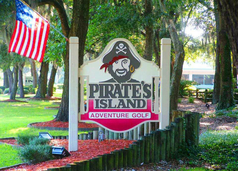 Pirates Island Adventure Golf