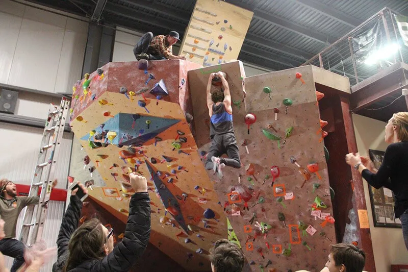 Petra Cliffs Climbing Center