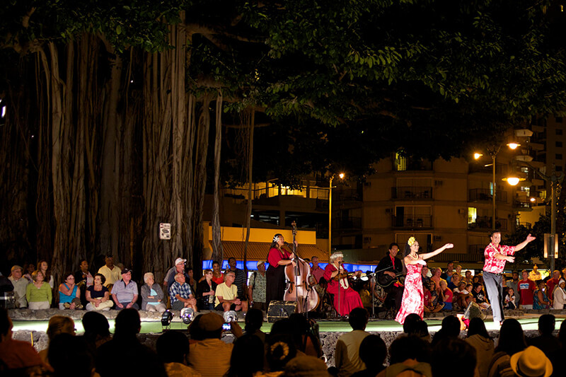 Kuhio Beach Hula Show