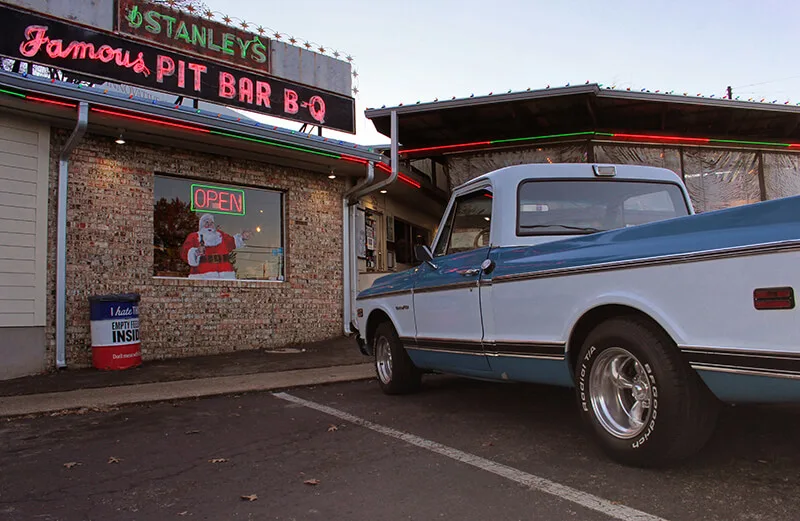 Stanley's Famous Pit Barbecue