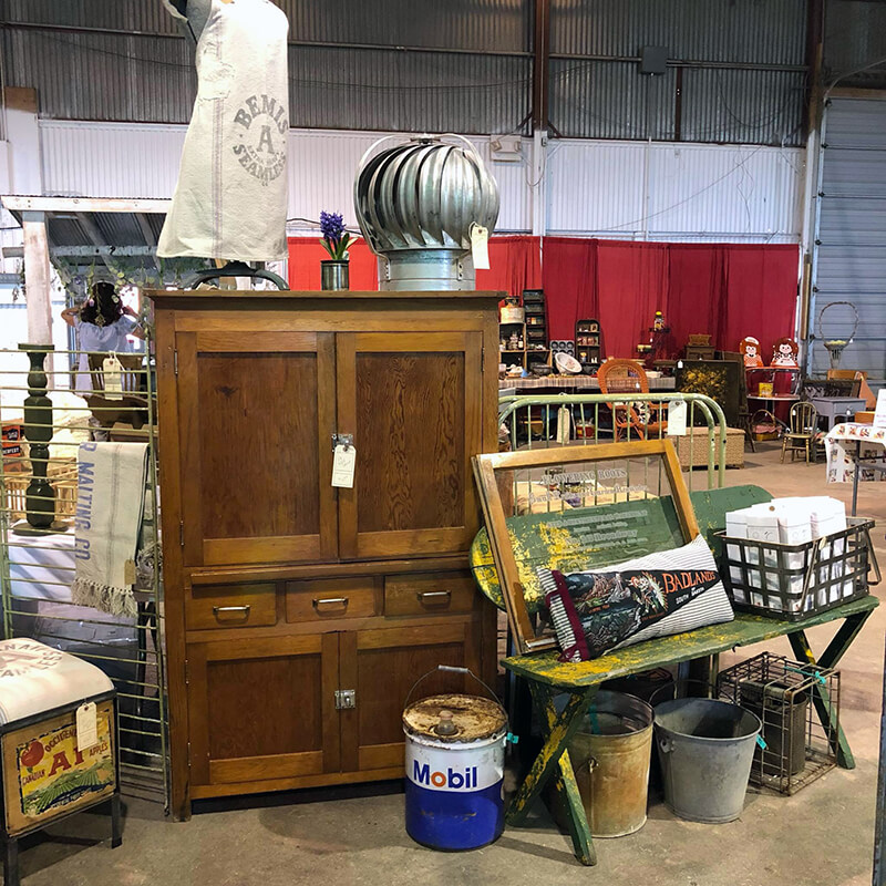 Kountry Junkin' Vintage Market